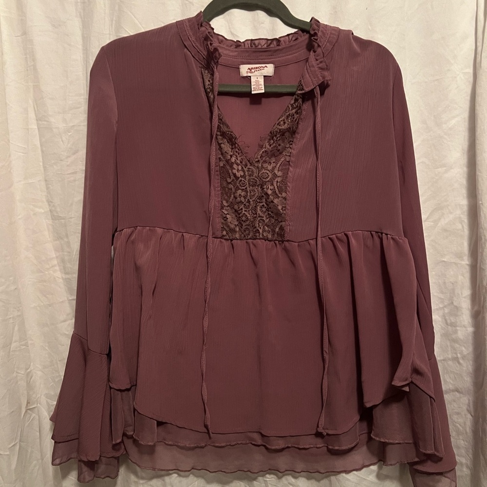 Women's Mauve Lace-Trimmed Top